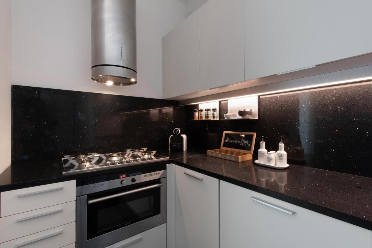 Maison Grace, Appartamento Con Ampio Portico เตรวิโซ ภายนอก รูปภาพ